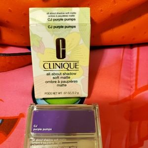 Clinique shadow soft matte